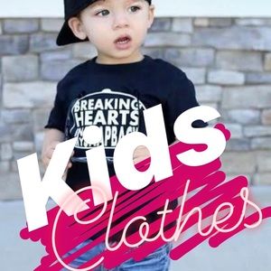 GIRLS & BOYS KIDS CLOTHES BELOW ⏬